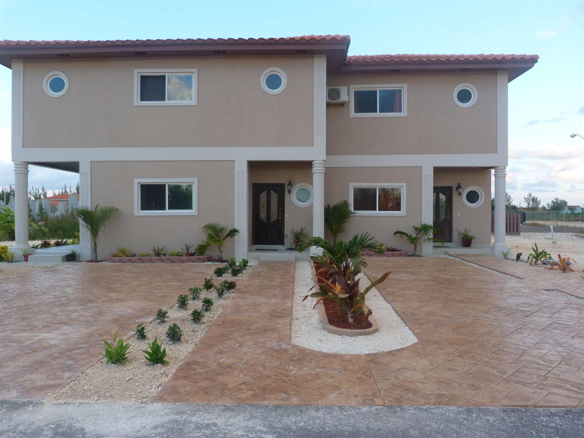 Taste Of Paradise Coral Harbour Exterior foto